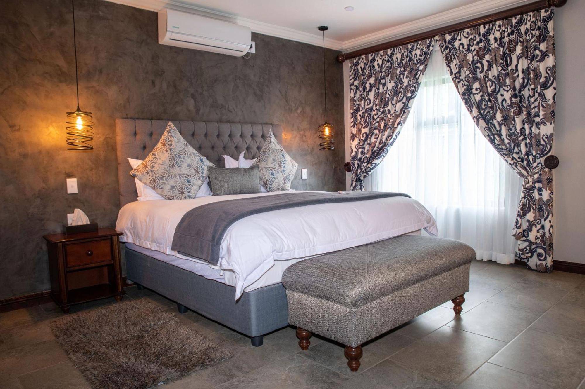 Iso'Bella Vita Guesthouse Phalaborwa Bagian luar foto