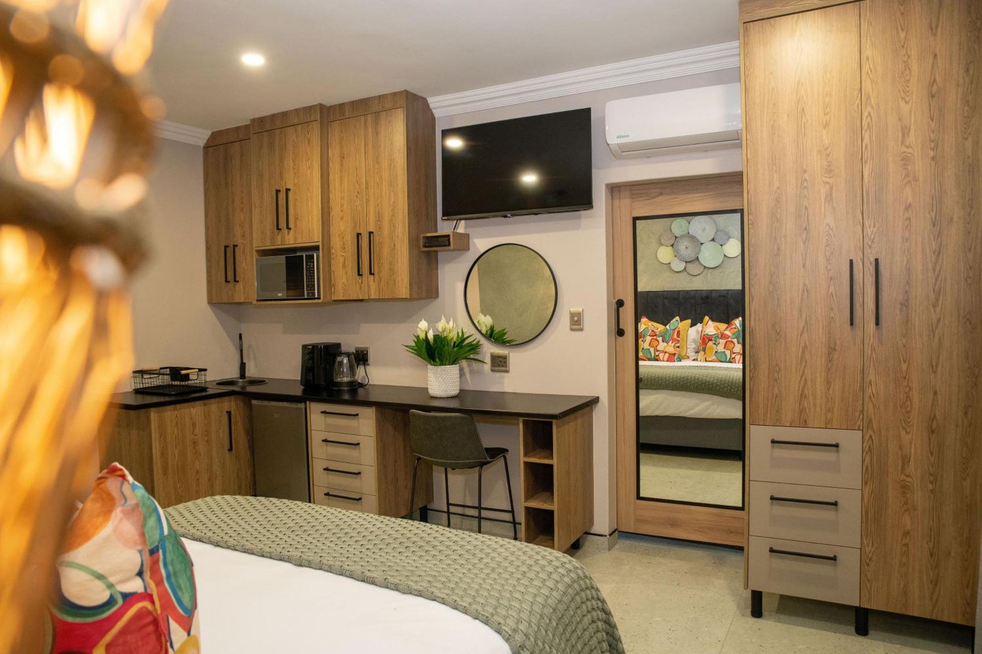 Iso'Bella Vita Guesthouse Phalaborwa Bagian luar foto