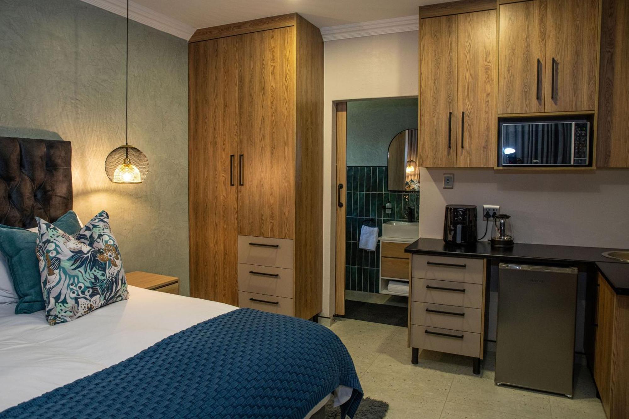 Iso'Bella Vita Guesthouse Phalaborwa Bagian luar foto